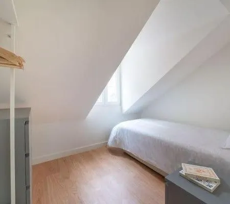 Monsanto Hill House - No 565 2d Apartamento